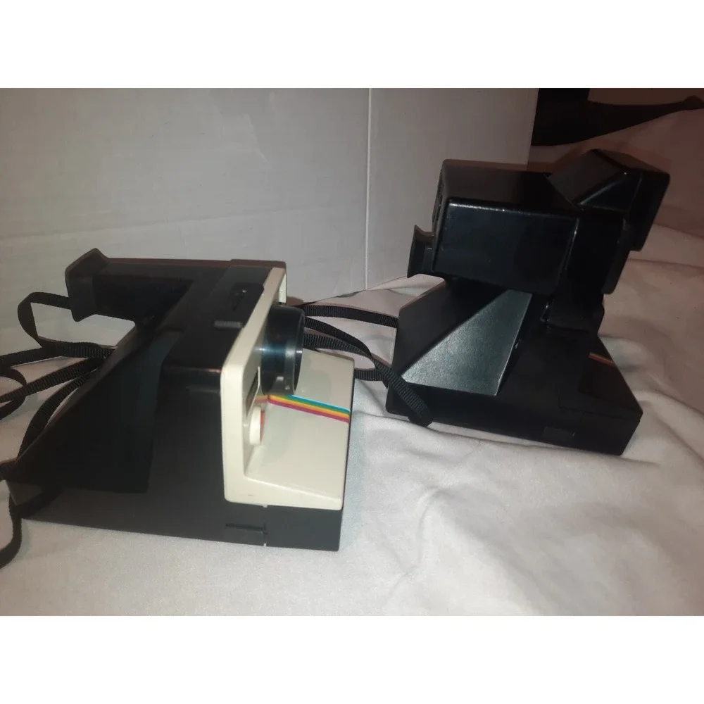2x Vintage Polaroid OneStep Land Camera & OneStep Plus Rainbow 80's Q-Light